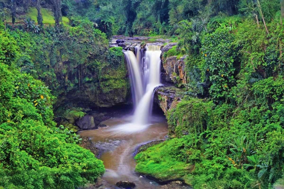Tegenungan Waterfall