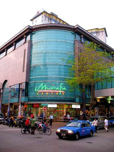 Shopping, Cruise Boarding & Ocean Adventure Begins Shopping, Cruise Boarding & Ocean Adventure Begins