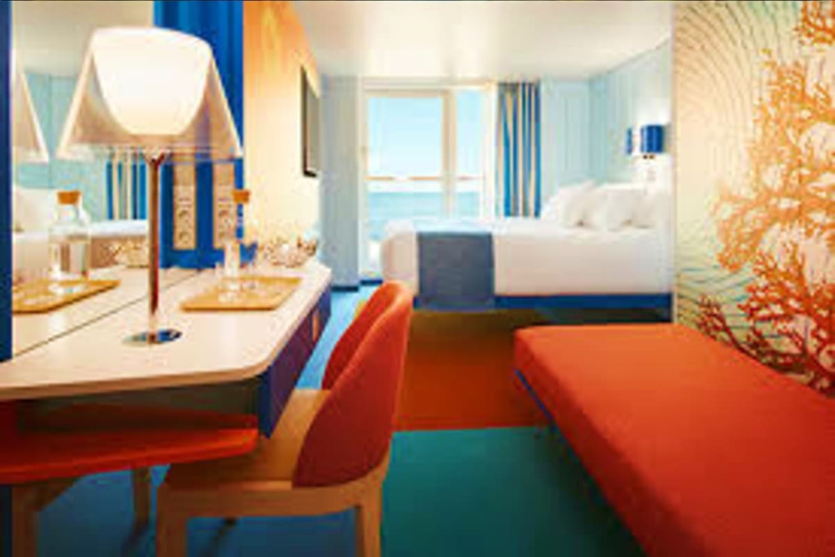 Costa Toscana\Spain-Italy-France balcony cabin