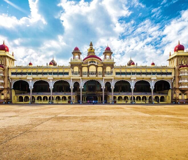 Welcome to Bengaluru & Transfer to Mysore Welcome to Bengaluru & Transfer to Mysore