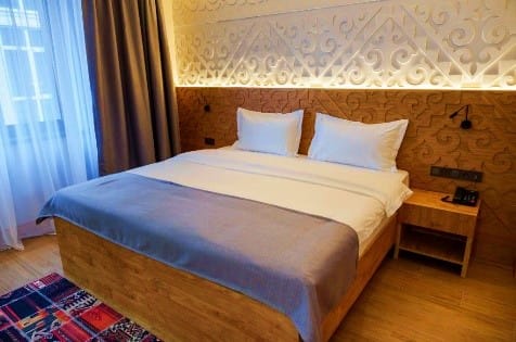 4* Dami Hotel