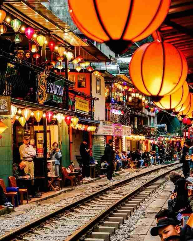 Half-Day Hanoi City Tour Half-Day Hanoi City Tour