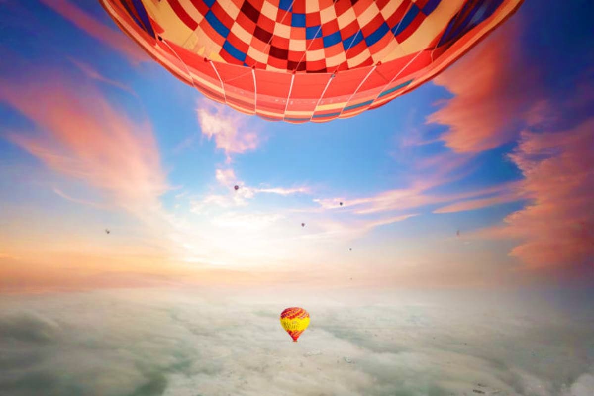 Exotic Sunrise with Balloon Flights From Abu Dhabi balloon 3