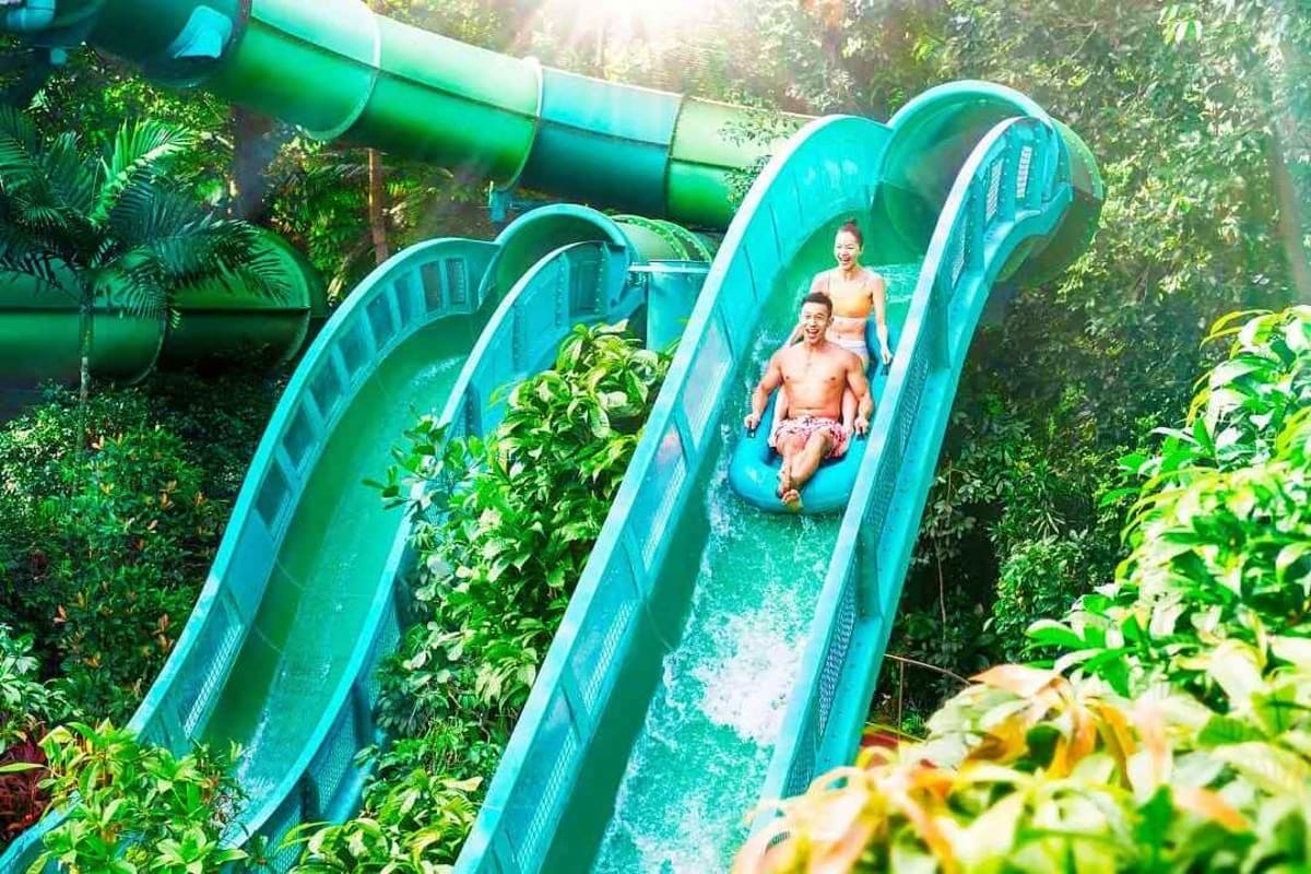 Advanture Cove Water park