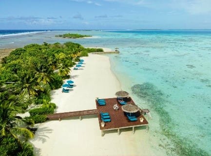 4* Canareef Resort Maldives:  Sunrise Garden Villa