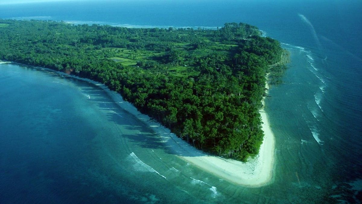 Havelock to Neil Island – Beach Sightseeing Havelock to Neil Island – Beach Sightseeing