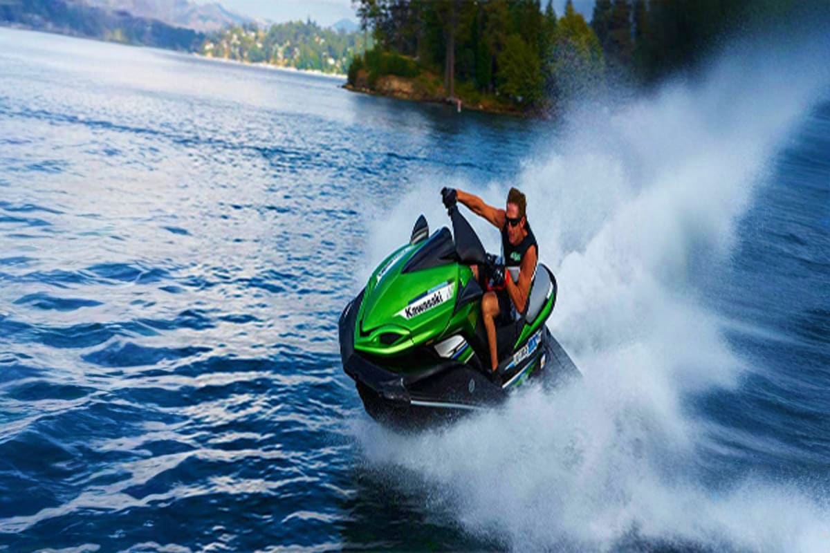 jet-ski-front