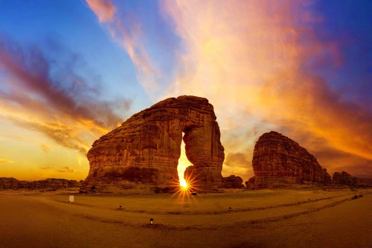 Alula - Journey through time Elephant rock