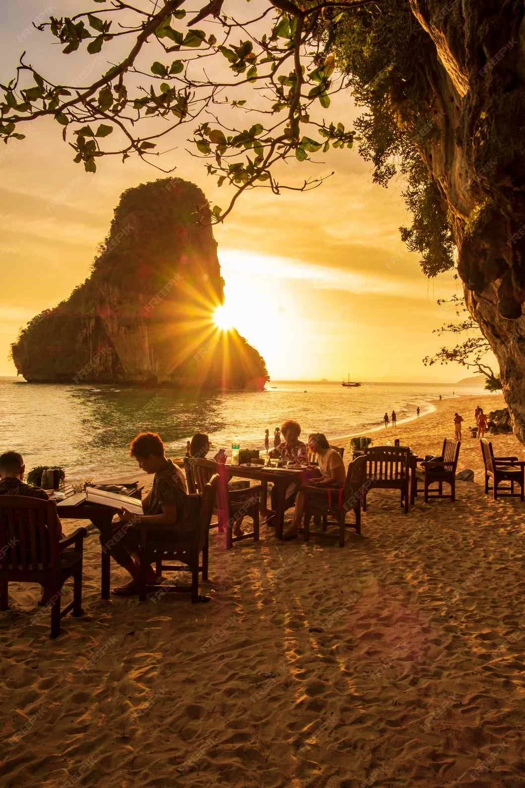 Krabi 4 Islands Tour by Longtail Boat Krabi 4 Islands Tour by Longtail Boat