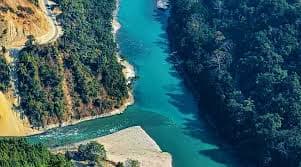 Drive to Darjeeling; Enroute Scenic Valleys & Teesta River Drive to Darjeeling; Enroute Scenic Valleys & Teesta River