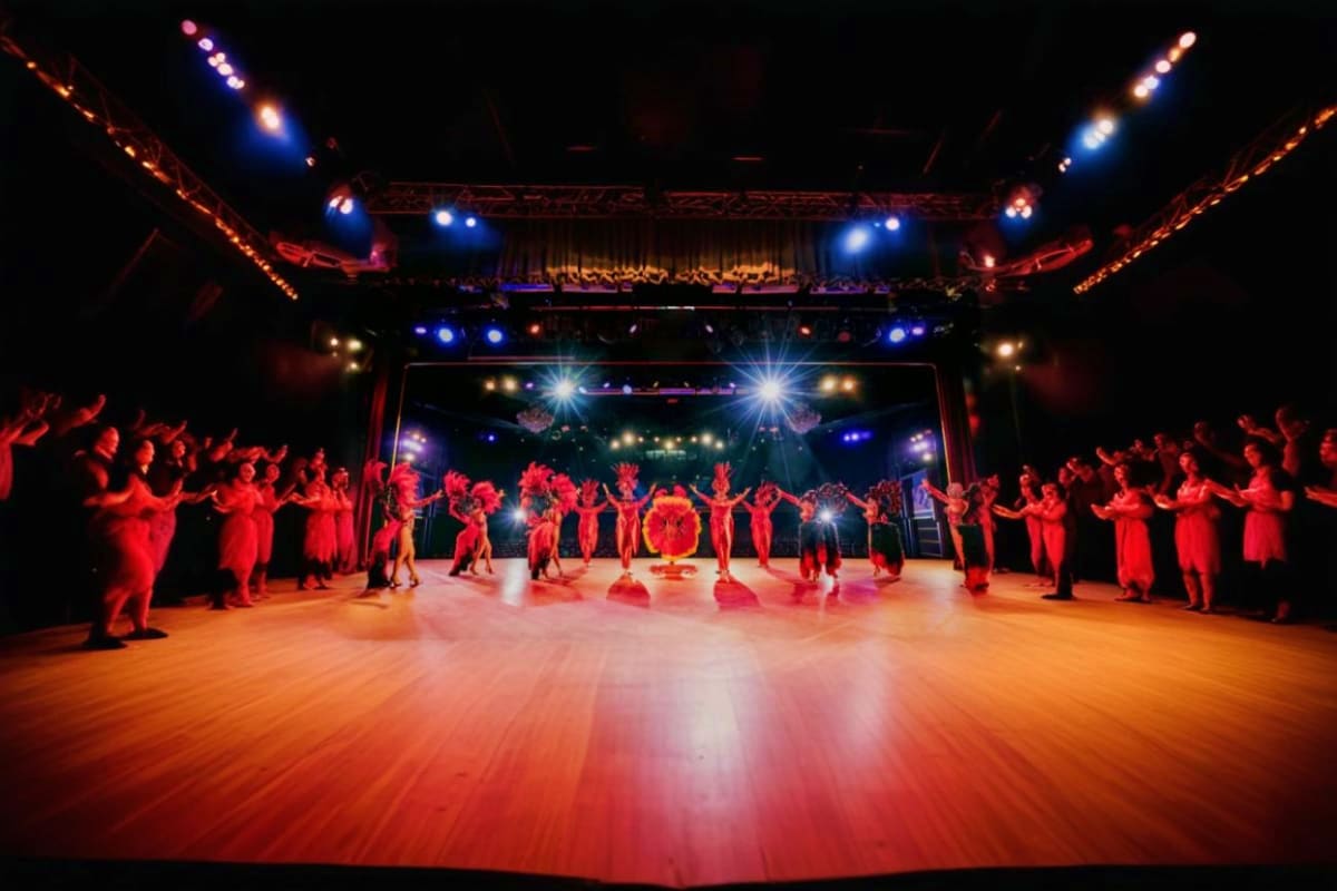 Golden Dome Cabaret Show Bangkok Golden Dome cabaret show