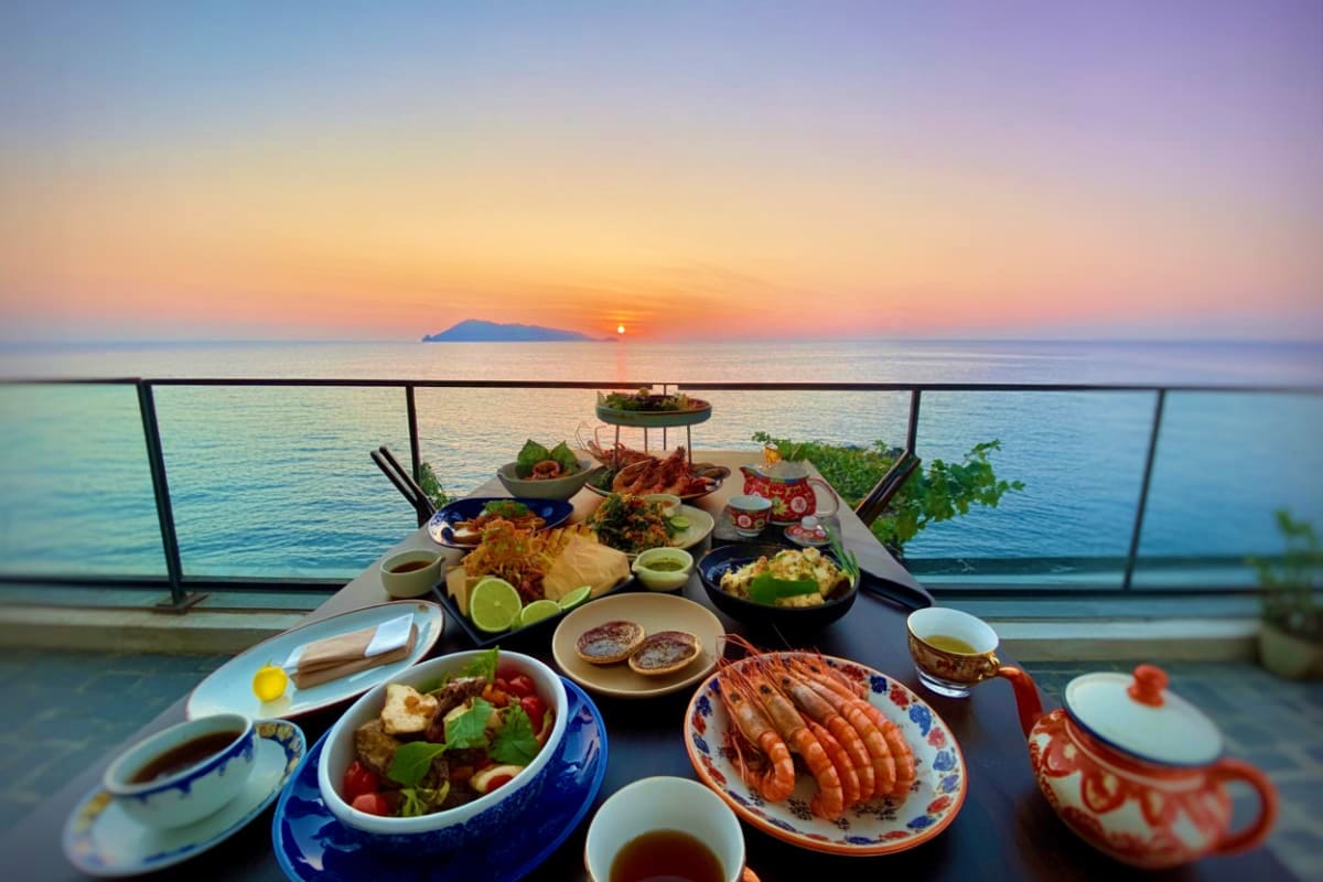 Phuket Melody Sunset Dinner Cruise