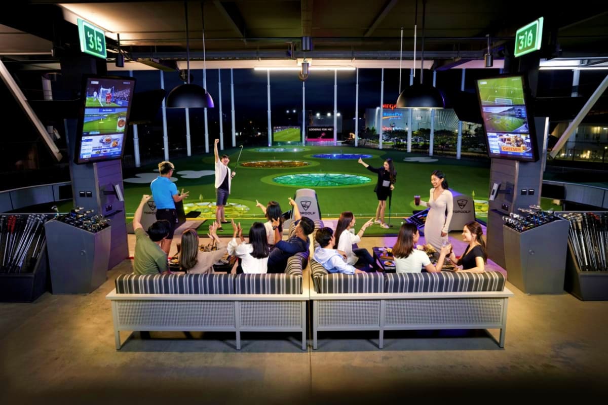 Topgolf megacity bangkok