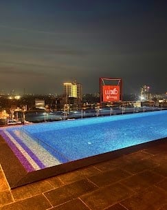 Hotel Luxo / Similar