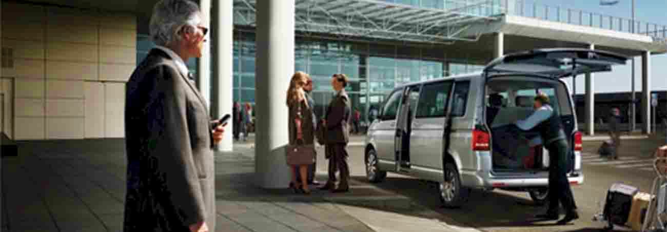 london-airport-shuttle-car-banner