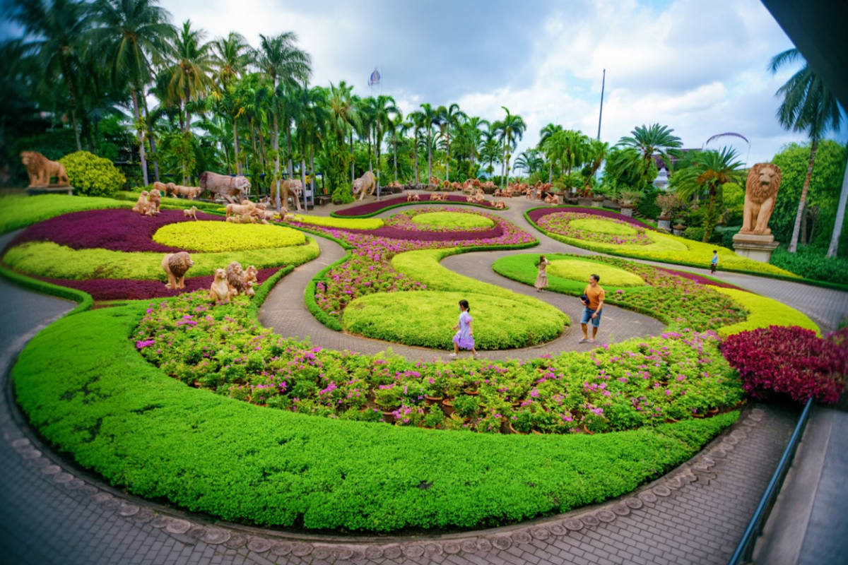 Nong Nooch Tropical Garden