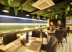 Hotel East park in /  Similar