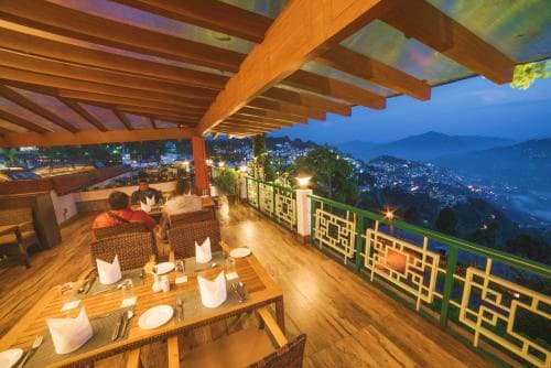 Gangtok - Denzong Regency (Heritage Dlx) / Norbughang Retreat Pangthang / Similar