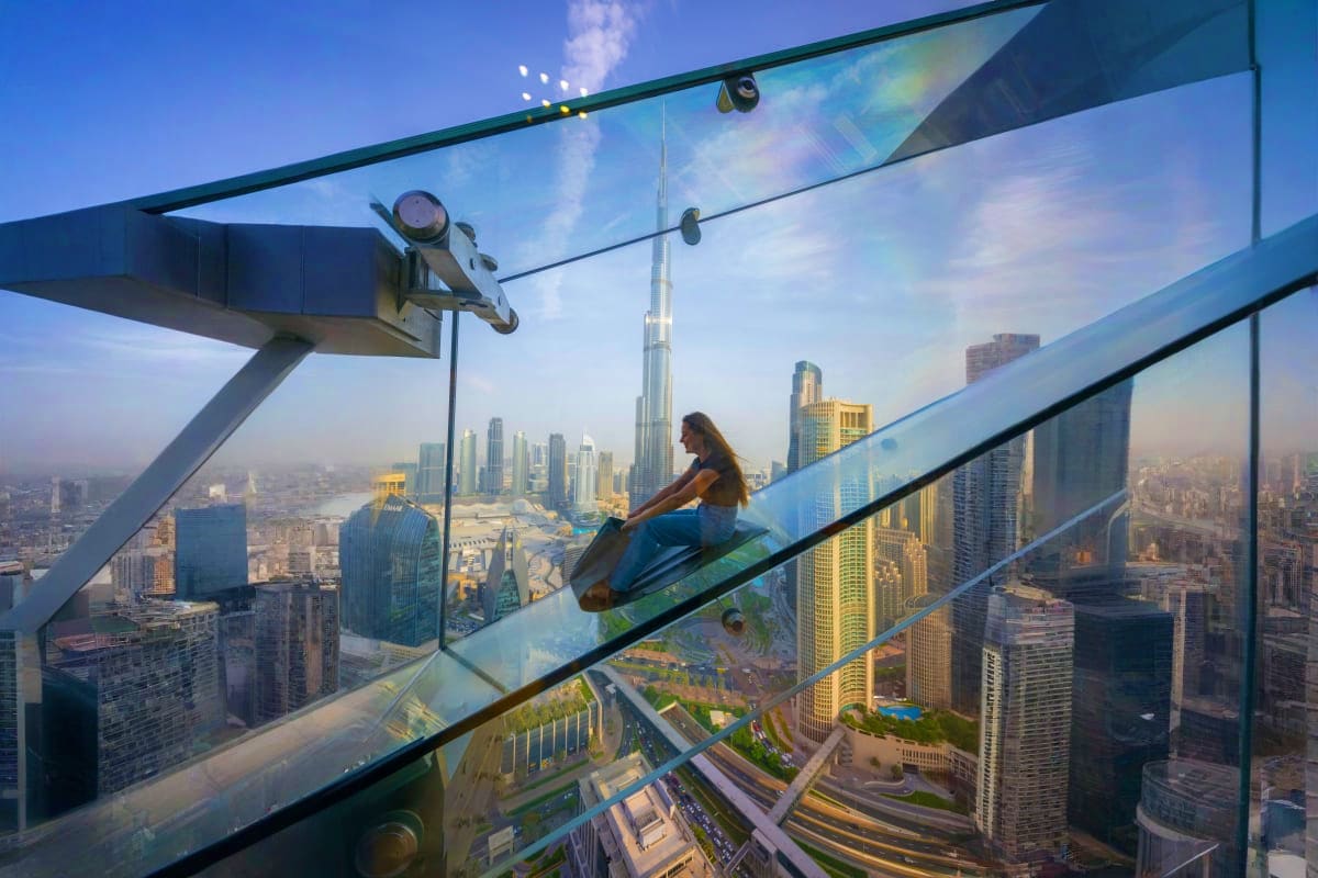 sky-view-dubai-glass-slide