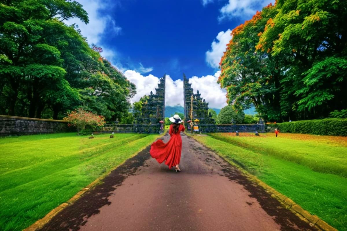 Tanah Lot sunset tour