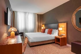 4* ACTA SANT JUST OR SIMILAR, BARCELONA (1N)