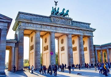 BERLIN - DRESDEN - PRAGUE BERLIN - DRESDEN - PRAGUE