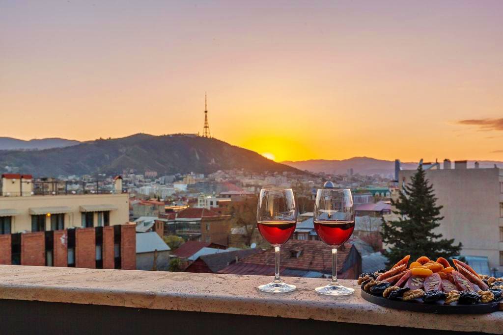 4* Clocks Hotel or Similar