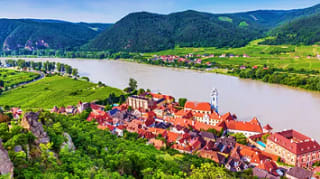 VIENNA - DÜRNSTEIN - MELK - LINZ