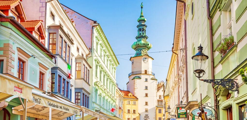  BUDAPEST - BRATISLAVA - PRAGUE