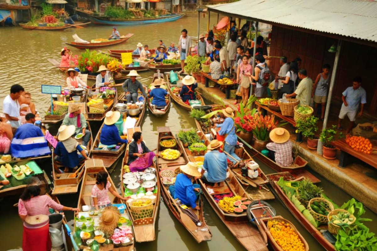 Floating Market