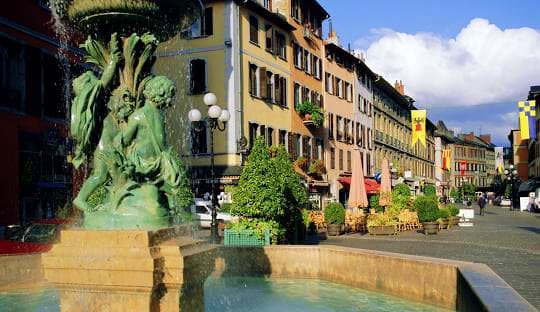 CHAMBERY - GENEVA - GRUYERES - LEYSIN CHAMBERY - GENEVA - GRUYERES - LEYSIN