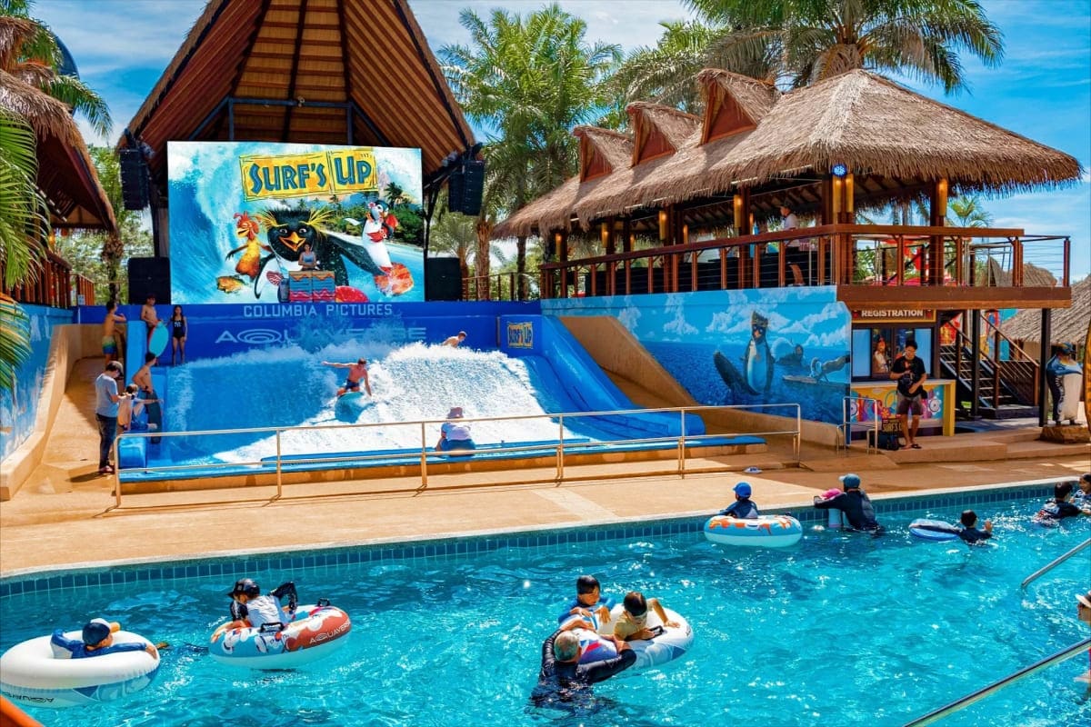 Columbia Pictures Aquaverse Water Park Pattaya Columbia Pictures Aquaverse Water Park