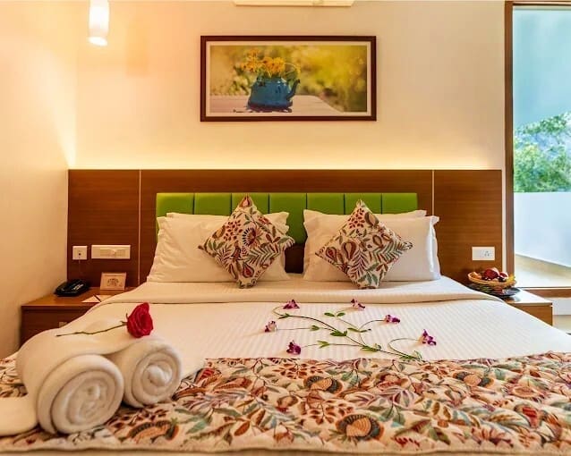 The Fog resort & spa/ Leaf Munnar /similar