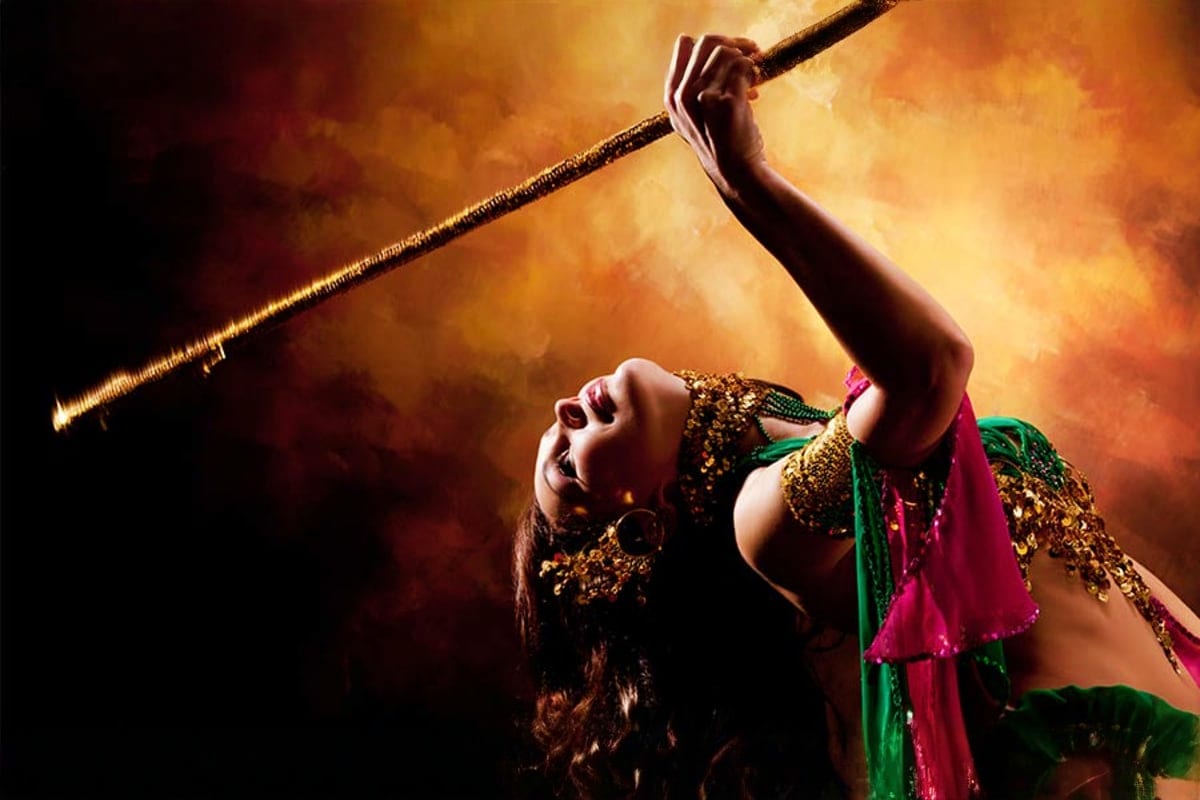 Premium Red Dunes Safari Dubai belly_dancing