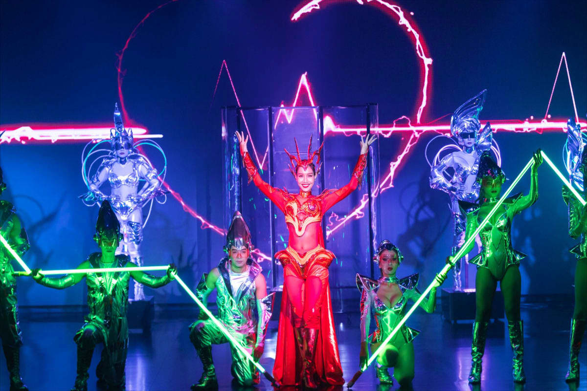 Bangkok Calypso show