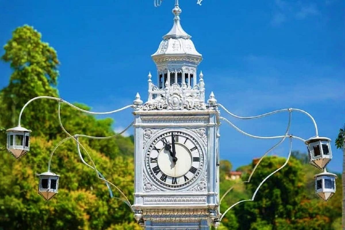 Seychelles Super Saver Clock Tower