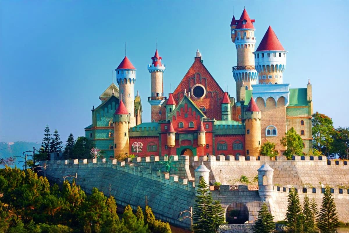 Best of Manila and Tagaytay holiday package