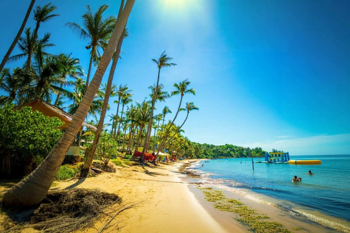 Sun World Hon Thom entrance with roundtrip cable car