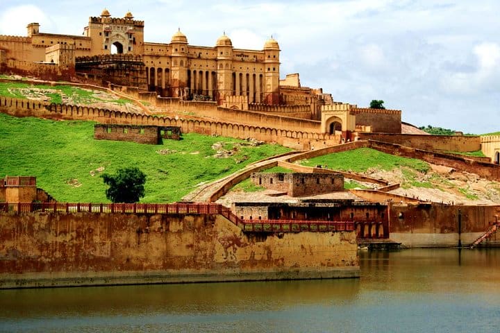 Arrive & Check-In; Evening Sound & Light Show - Amer Fort Arrive & Check-In; Evening Sound & Light Show - Amer Fort