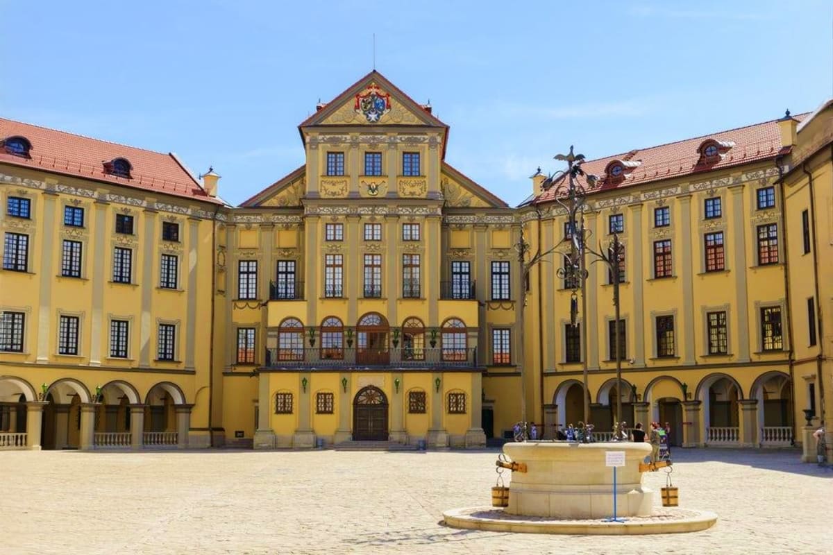 Nesvizh Palace & Gardens 2