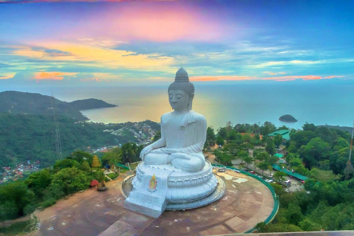 Big Buddha Statue