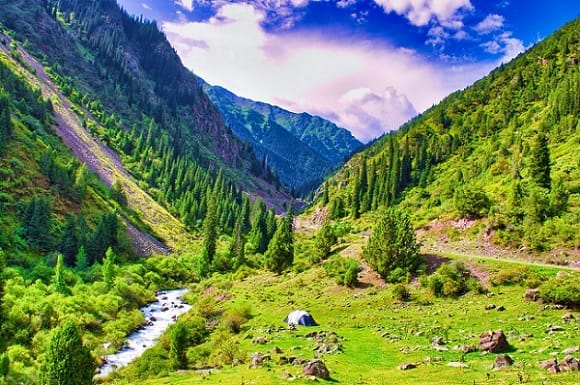 Bishkek – Issyk Kul – Karakol Bishkek – Issyk Kul – Karakol