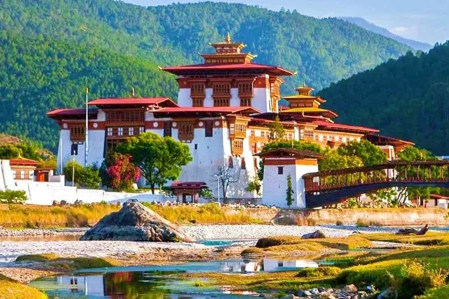 Thimphu to Punakha Thimphu to Punakha