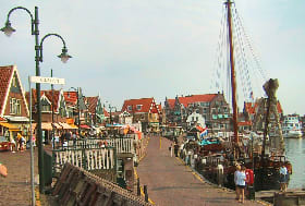 LONDON – COLCHESTER – VOLENDAM FERRY LONDON – COLCHESTER – VOLENDAM FERRY