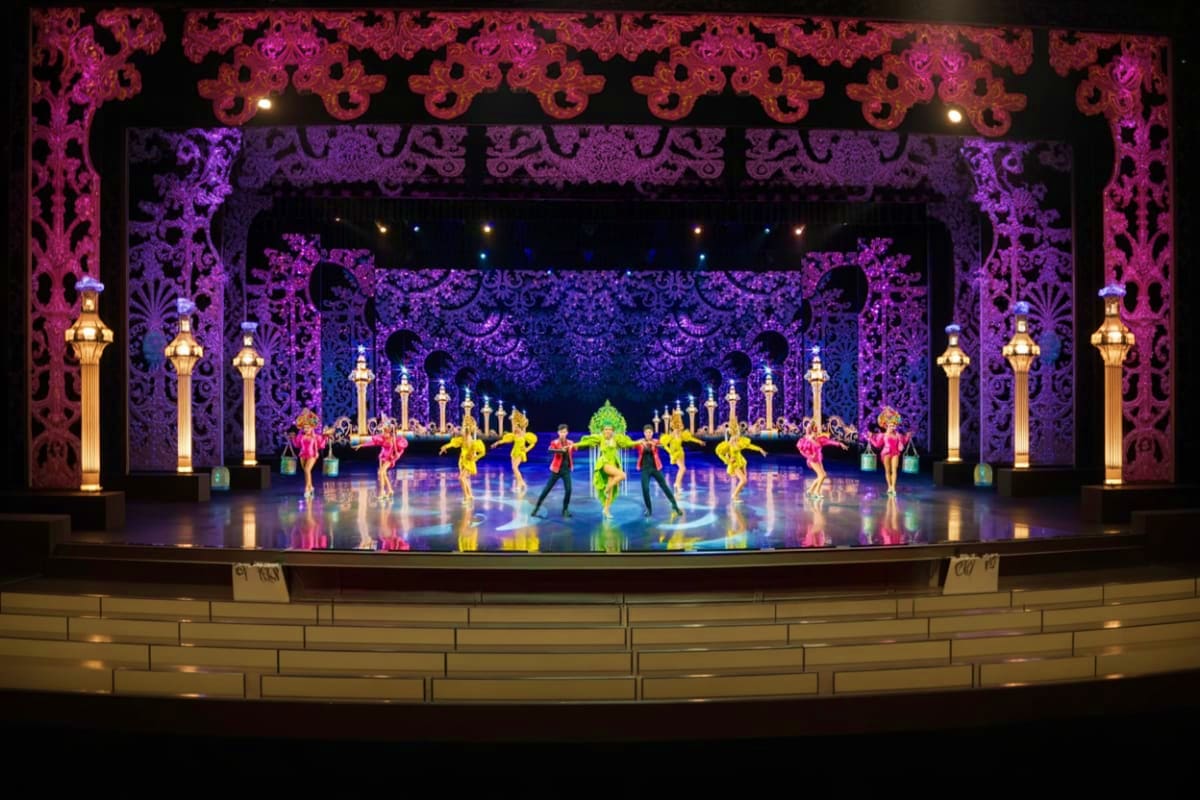 Pattaya Colosseum Show