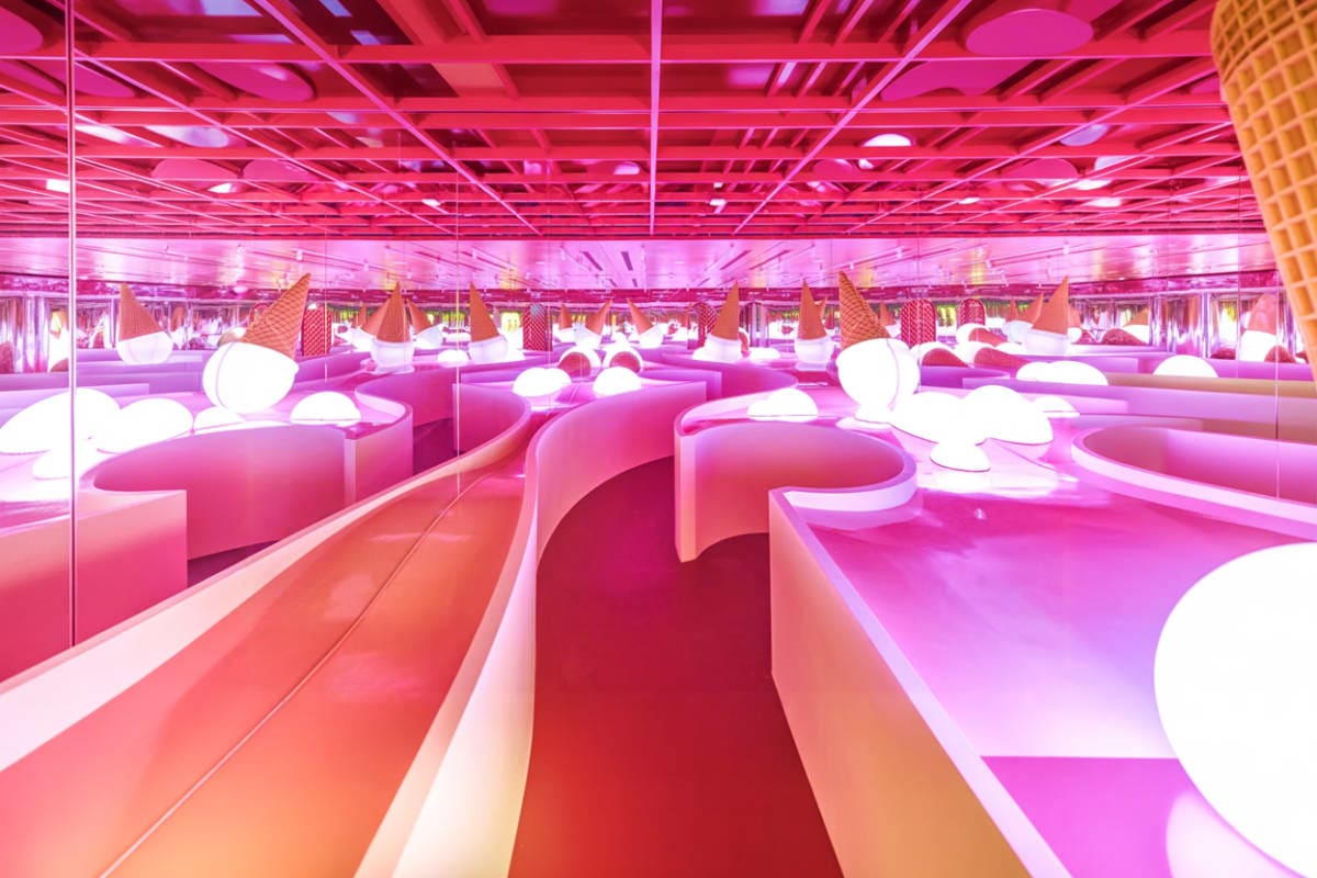 Singapore-Family-Fun-Package Ice cream park