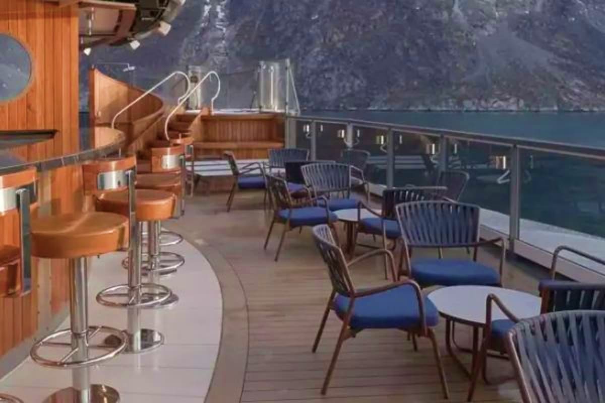 Seabourn Quest Aegean Voyage Sky Bar