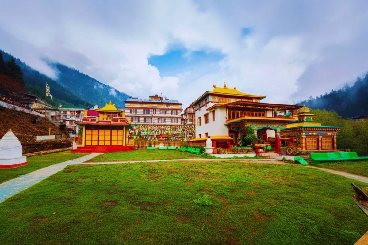 Manali Scenic Getaway with Pandoh Dam And Solang Valley Manali Scenic Getaway Pandoh Dam & Solang Valley