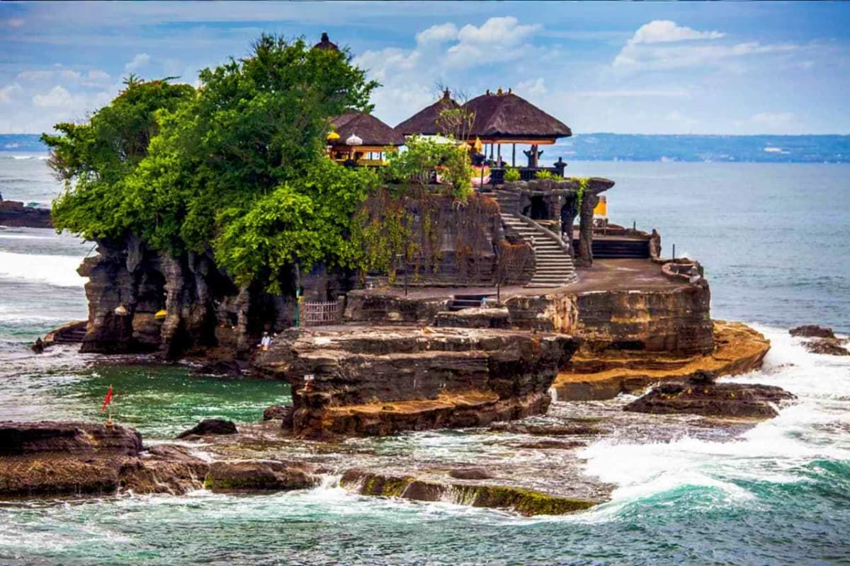 Tanah Lot temple