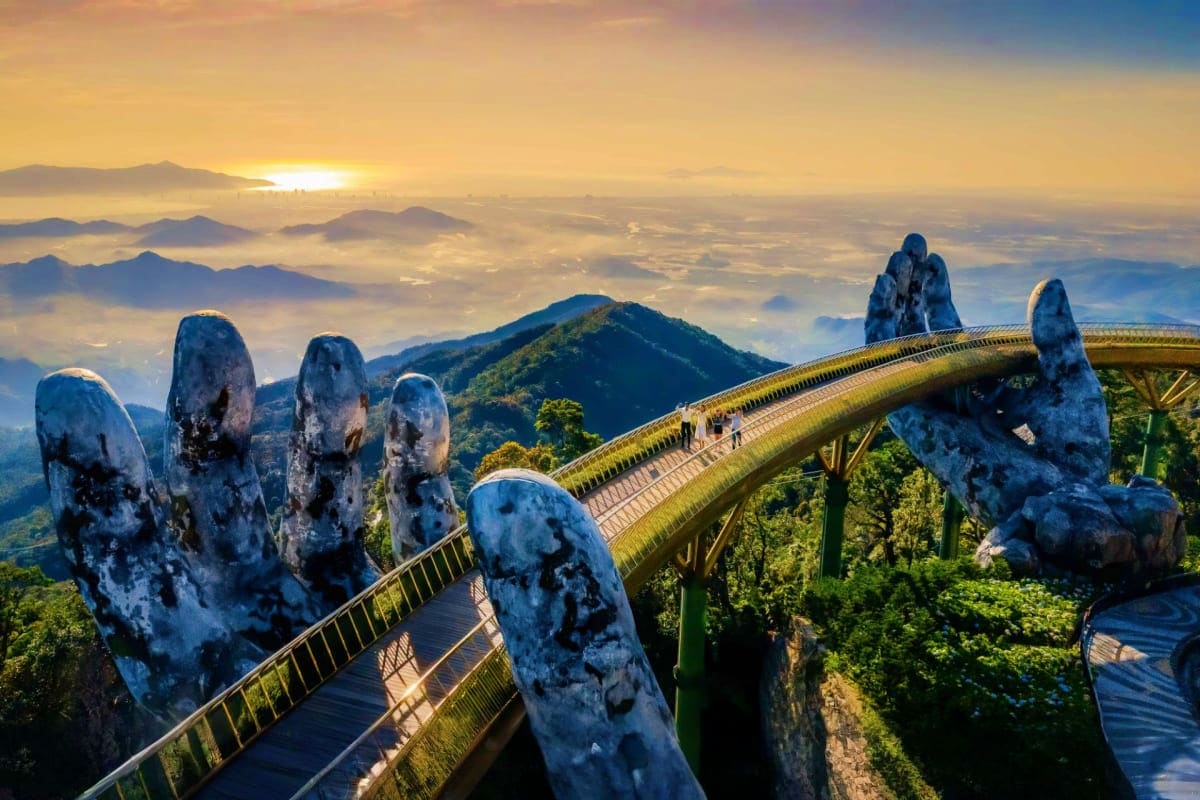 Golden Bridge Ba Na Hill